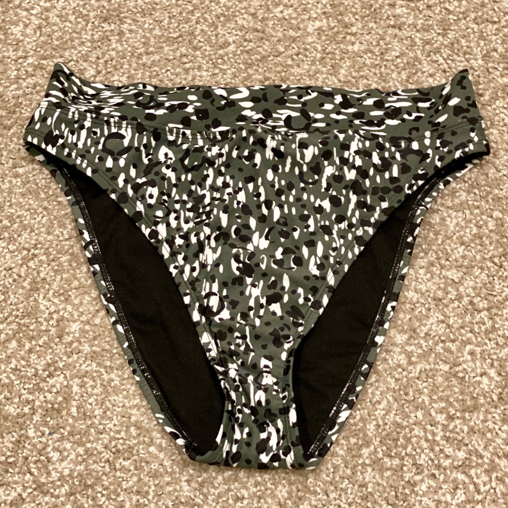 Spotted Bikini Bottoms